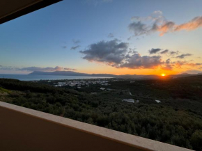 Emmanuel's Sea View Luxury Apartment